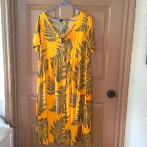NWT Ladies Dress